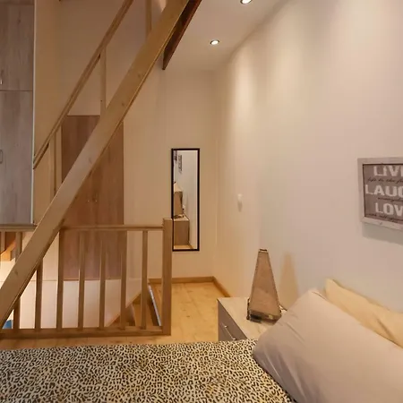Elena's House Μεσογγή